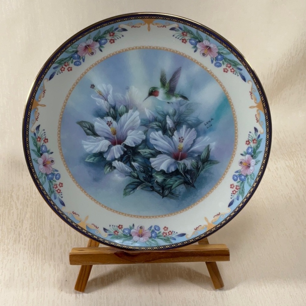 1997 Lena Liu’s Garden Jewels 1st Issue in the  Flights of Fancy Collection